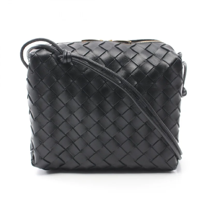 Glamorous Fashion Offers Bottega Veneta Intrecciato Leather Small Camera Bag Stylish Handbags At Unbeatable Discounts Glamorous Fashion Offers Bottega Veneta Intrecciato Leather Small Camera Bag Stylish Handbags At Unbeatable Discounts