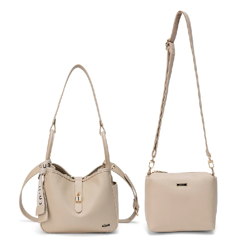 Versatile Bags That Suit Any Outfit Or Event En-ji Hoyul Shoulderbag - Cream Upgrade Your Look With Fashionable Bags Versatile Bags That Suit Any Outfit Or Event En-ji Hoyul Shoulderbag - Cream Upgrade Your Look With Fashionable Bags