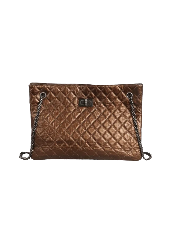Luxury Bags 2.55 REISSUE SHOPPING TOTE High-End Bags, Low-End Prices