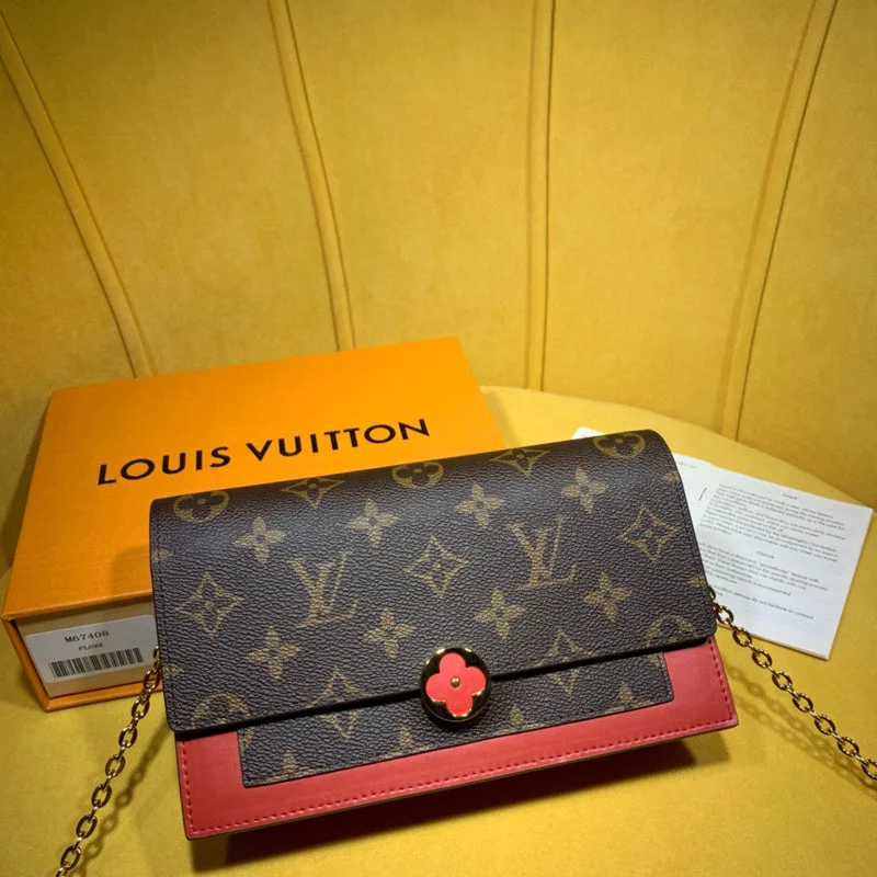 Chic And Clearance-Priced Tote Bags LOV2 Bags - Luxurious Bags 2192 Handbag Deals You'll Love Chic And Clearance-Priced Tote Bags LOV2 Bags - Luxurious Bags 2192 Handbag Deals You'll Love