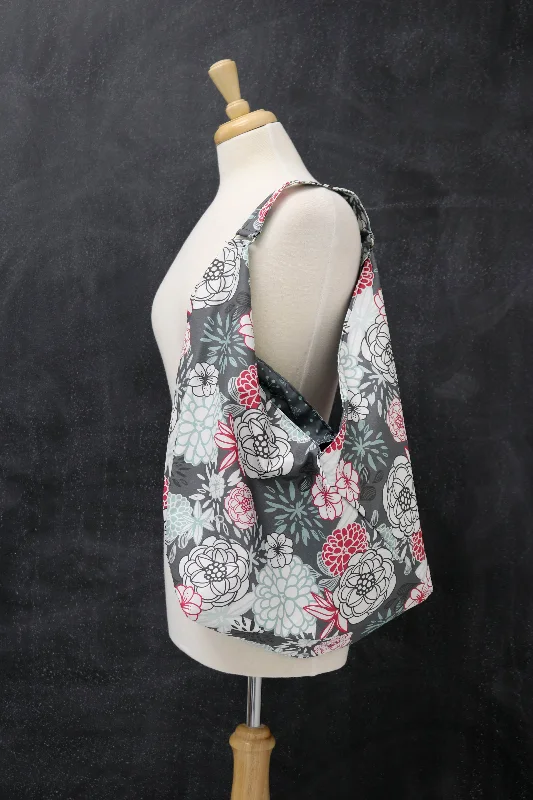Genuine Bags On Clearance Sale Market Tote Bag for Knitting and Crochet in Winter Floral Classic Totes, Exclusive Deals Genuine Bags On Clearance Sale Market Tote Bag for Knitting and Crochet in Winter Floral Classic Totes, Exclusive Deals