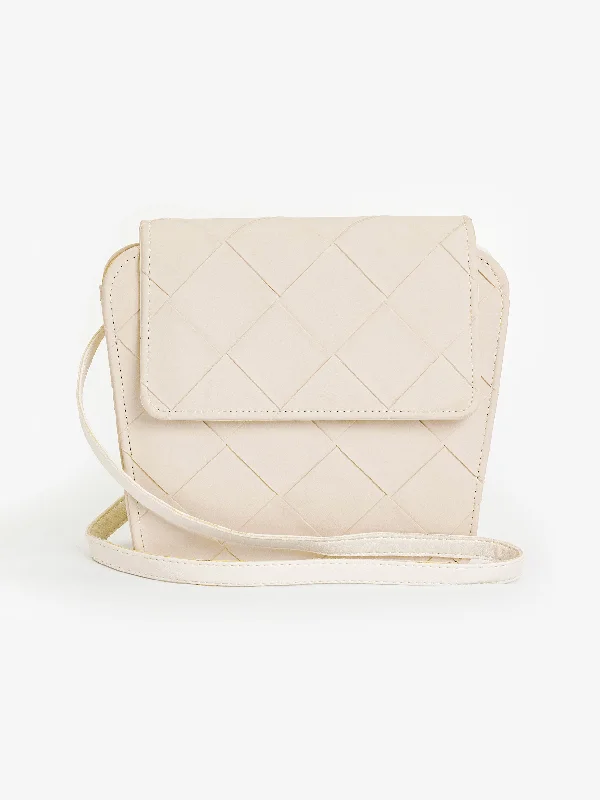 Criss Cross Pattern Handbag