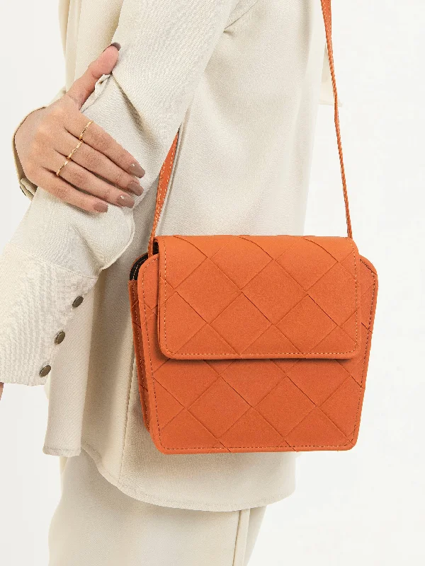 Criss Cross Pattern Handbag