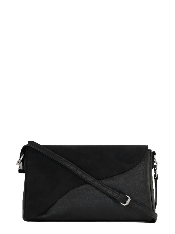 Chelsea Clutch In Black